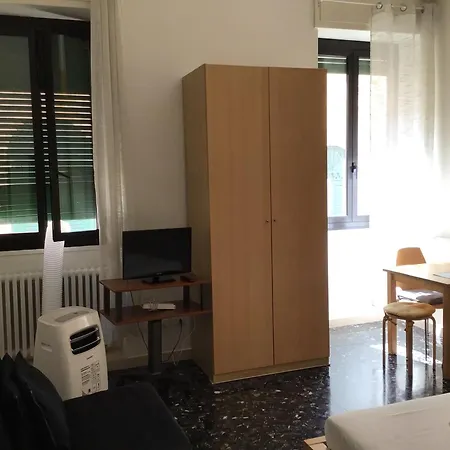 A Due Passi Da Giulietta-casa Capuleti Verona