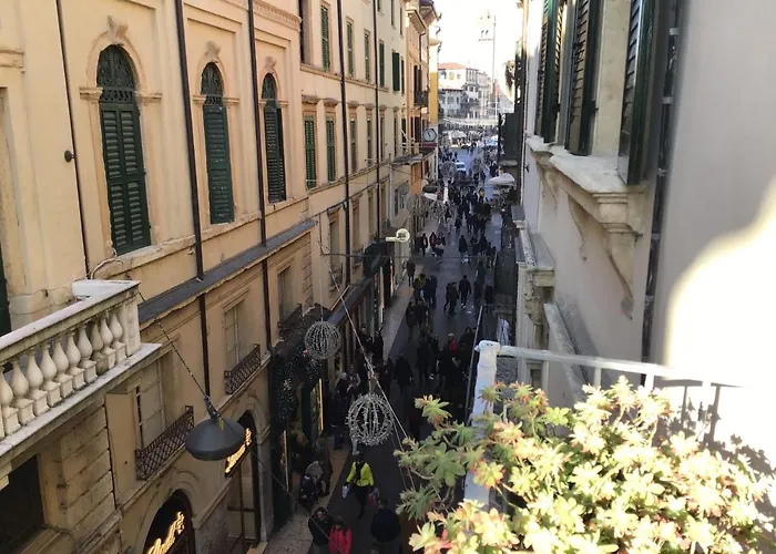 Apartment A Due Passi Da Giulietta-casa Capuleti Verona