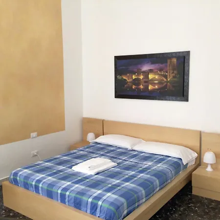A Due Passi Da Giulietta-casa Capuleti Apartament Werona